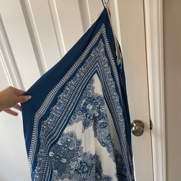 H&M Grecian Blue and White Handkerchief Midi Dress - Picture 5 of 7